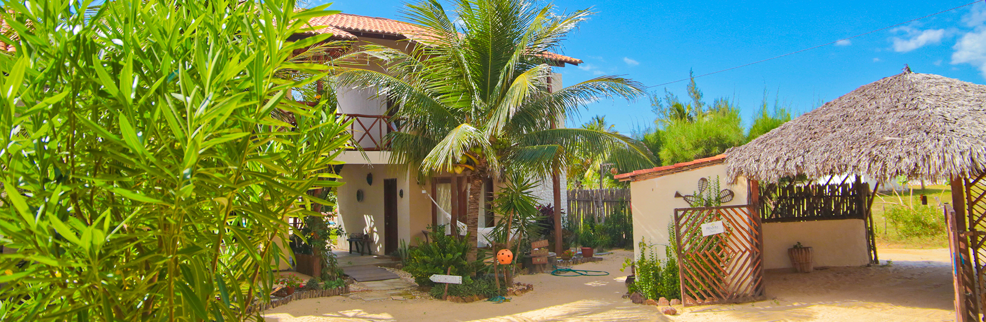 Pousada Brisamares, pousada na praia do Macapá em Luis Correia PI